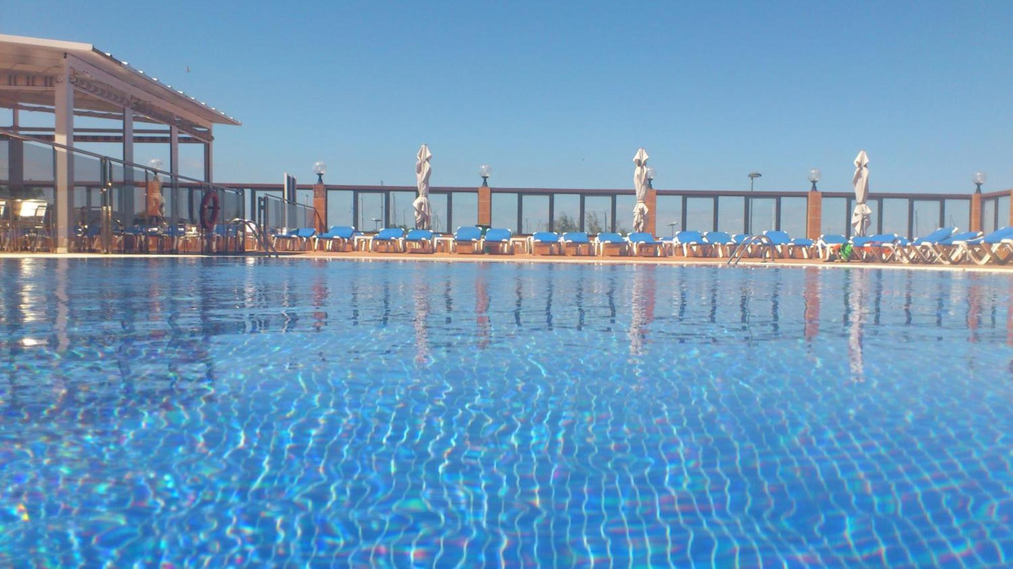 Hotel Univers Росес Екстер'єр фото