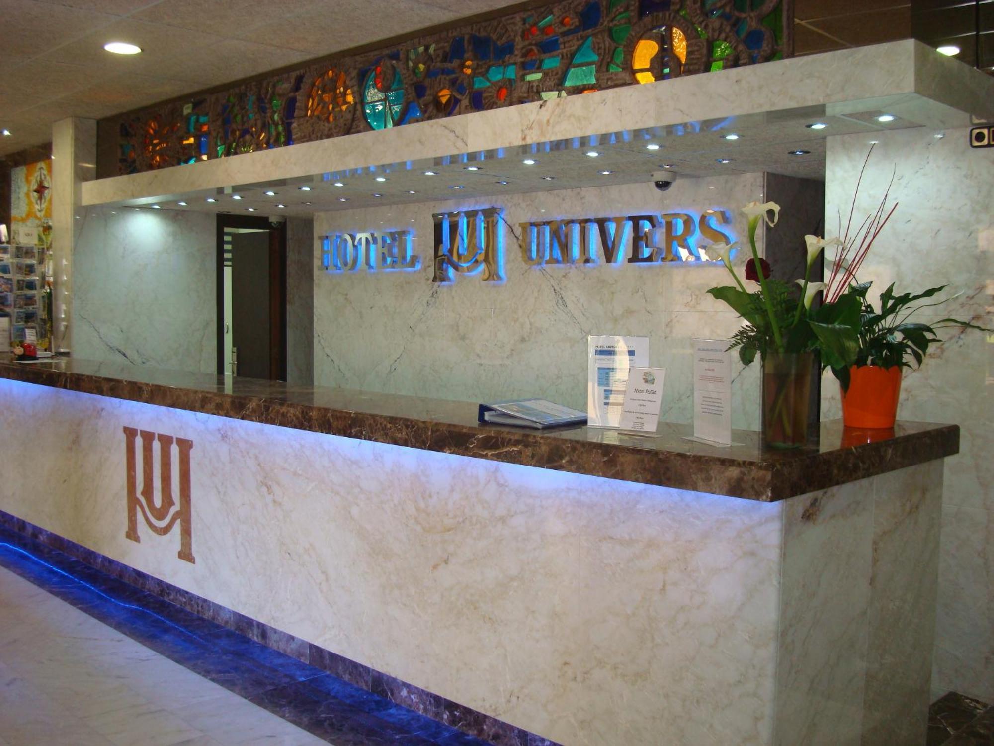 Hotel Univers Росес Екстер'єр фото