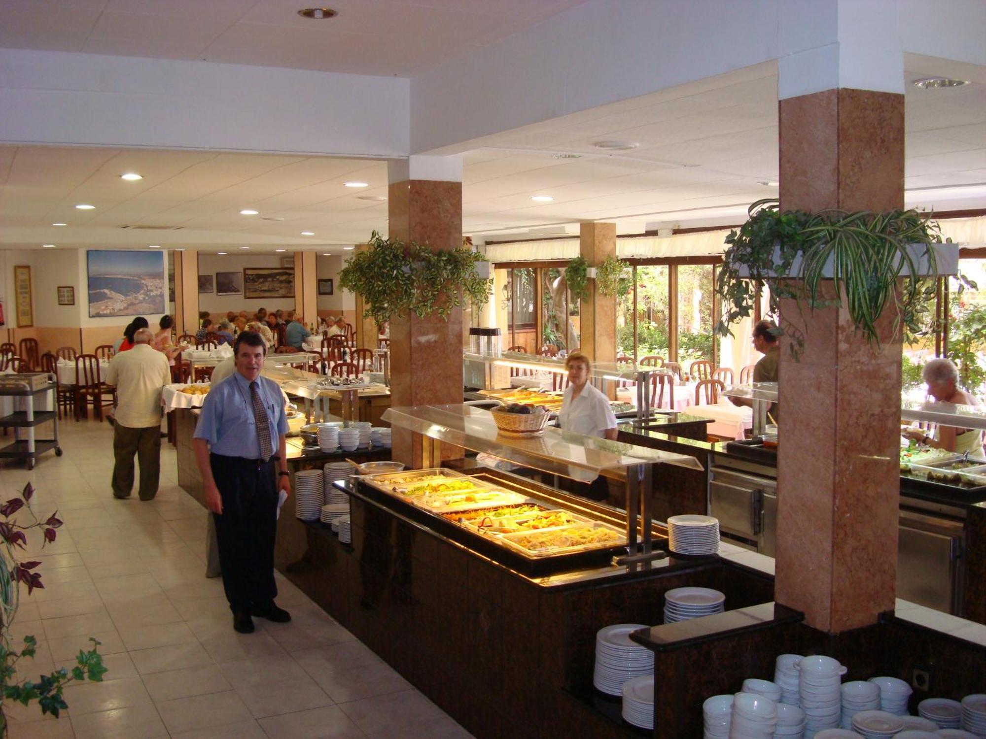 Hotel Univers Росес Екстер'єр фото